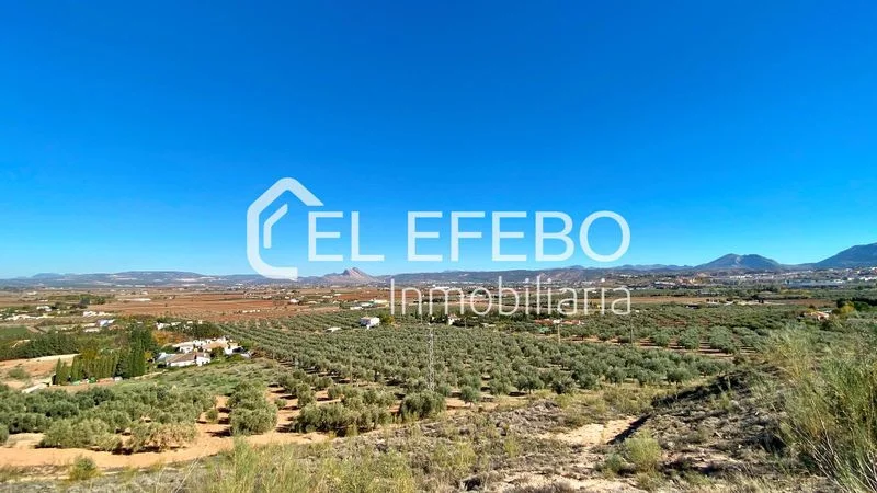 Urbanised plot in Antequera Golf