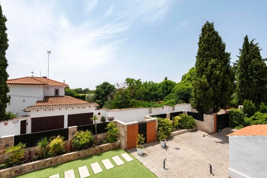 Chalet de lujo en La Poblachuela, 500 m²