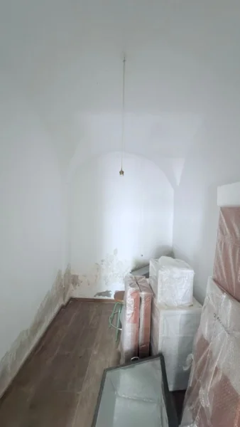 Casa histórica de seis dormitorios en Membrio