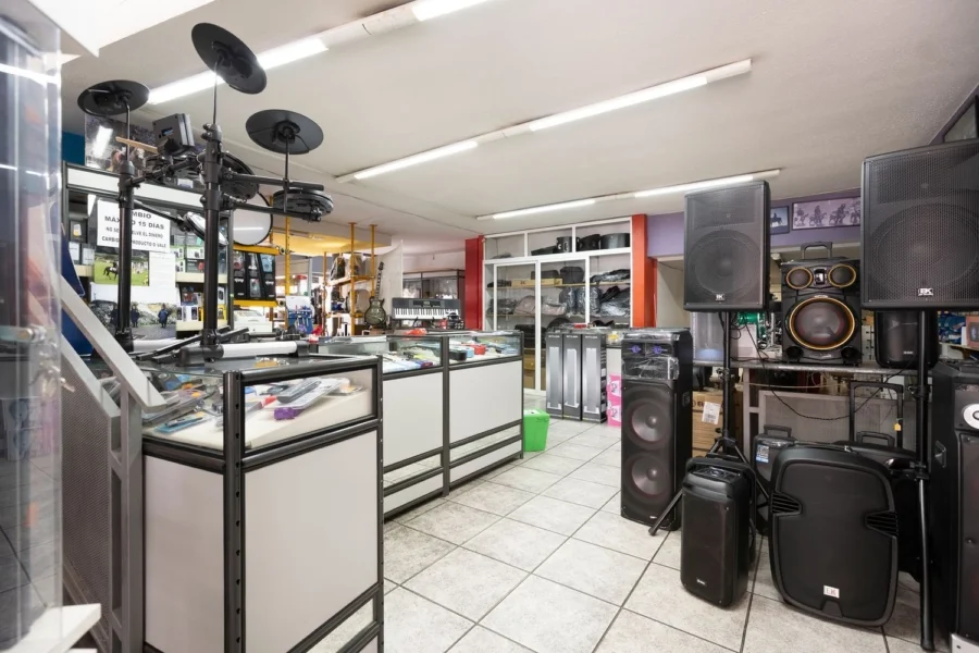 Local comercial en esquina de 446 m²
