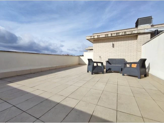 Penthouse in Santpedor with solarium