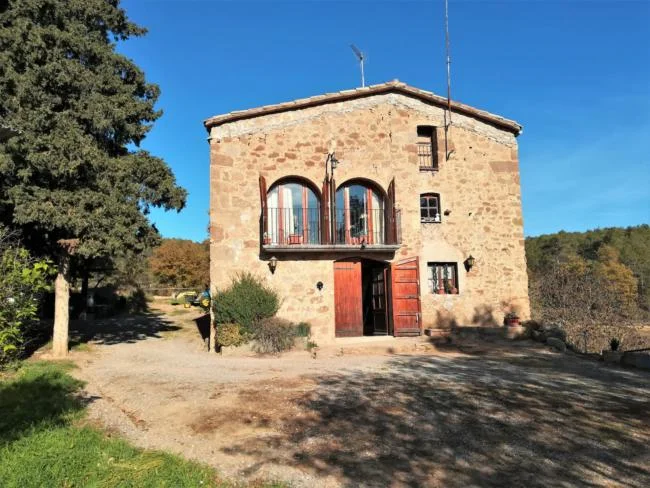 Finca rústica cerca de Gaià, 4 dormitorios