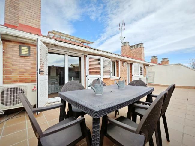 Manresa duplex with 3 bedrooms