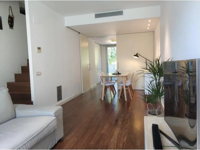 Manresa duplex with terrace, parking