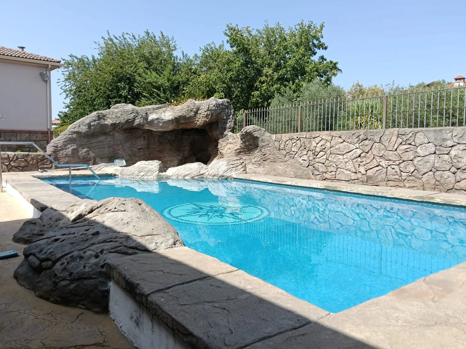 Large Almendralejo chalet with private pool