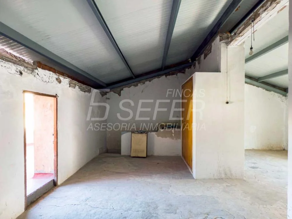 Conflicted Vila-real house and flat listing