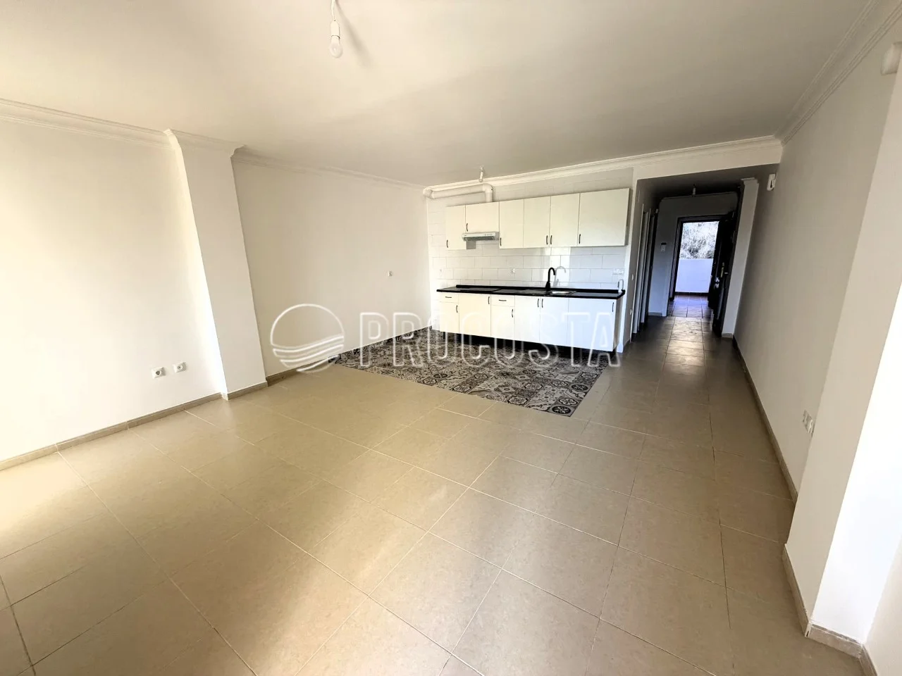 Reformed apartment near Almuñécar coast