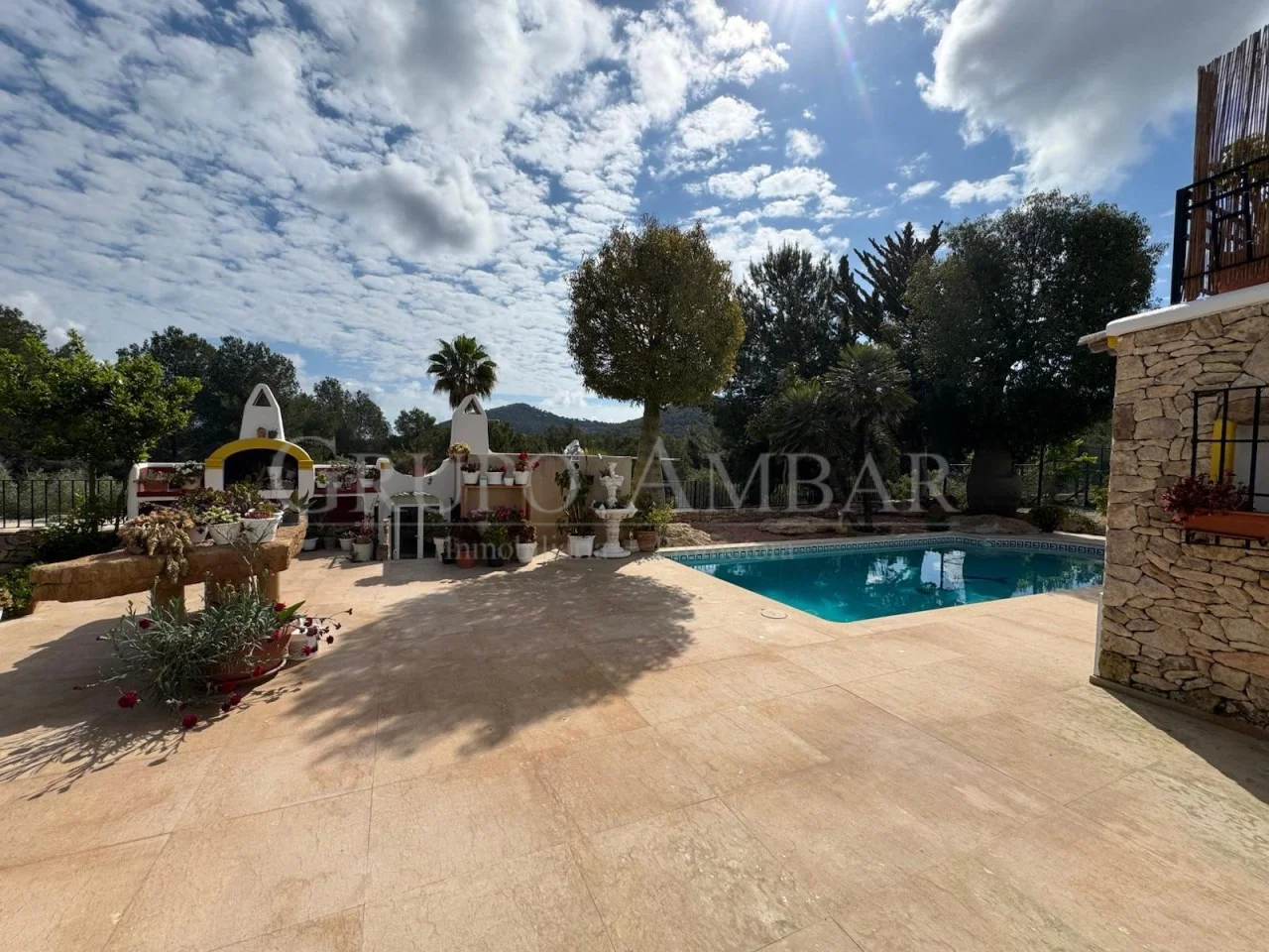 Finca rústica con apartamento independiente