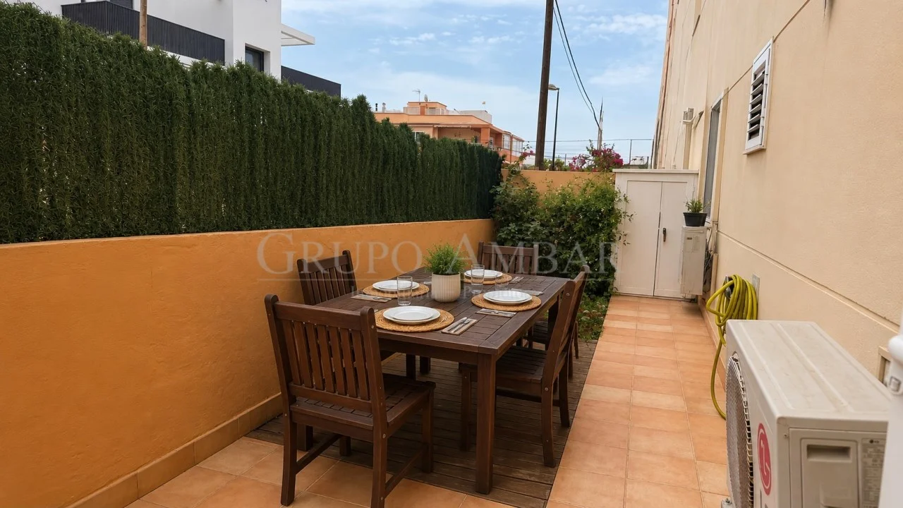 Planta baja con jardín privado