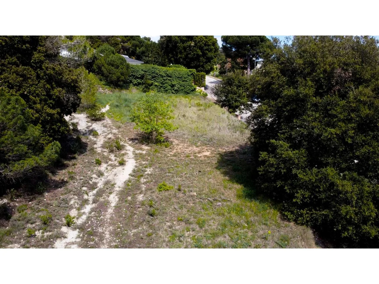 Buildable Seva plot with Montseny views