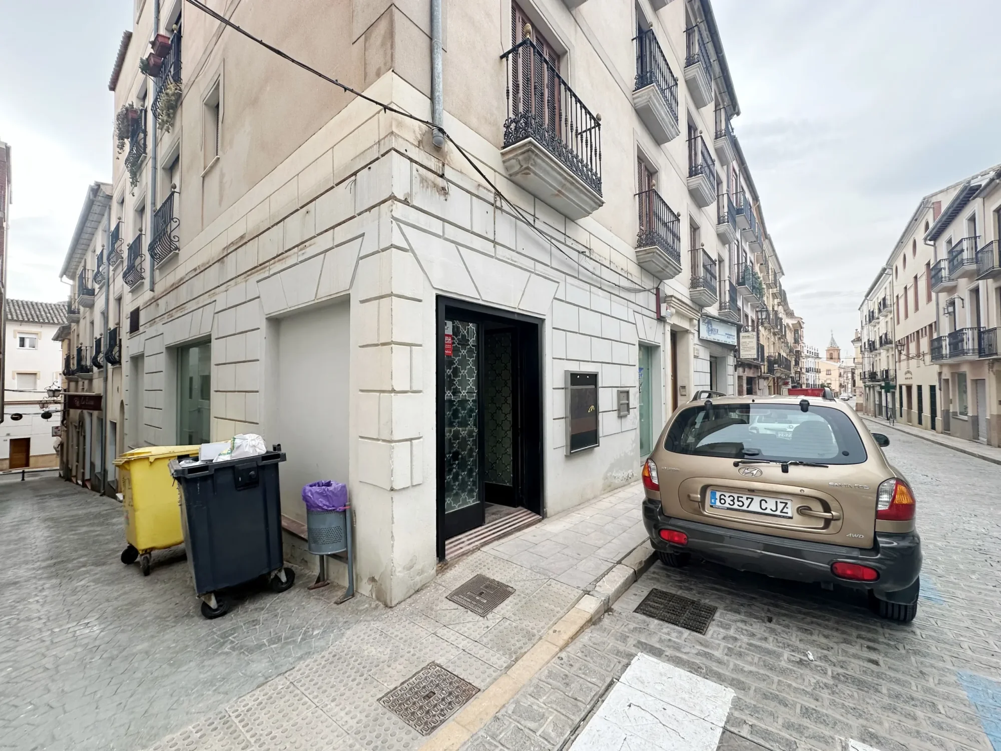 Street-front Archidona commercial unit, 126 m²