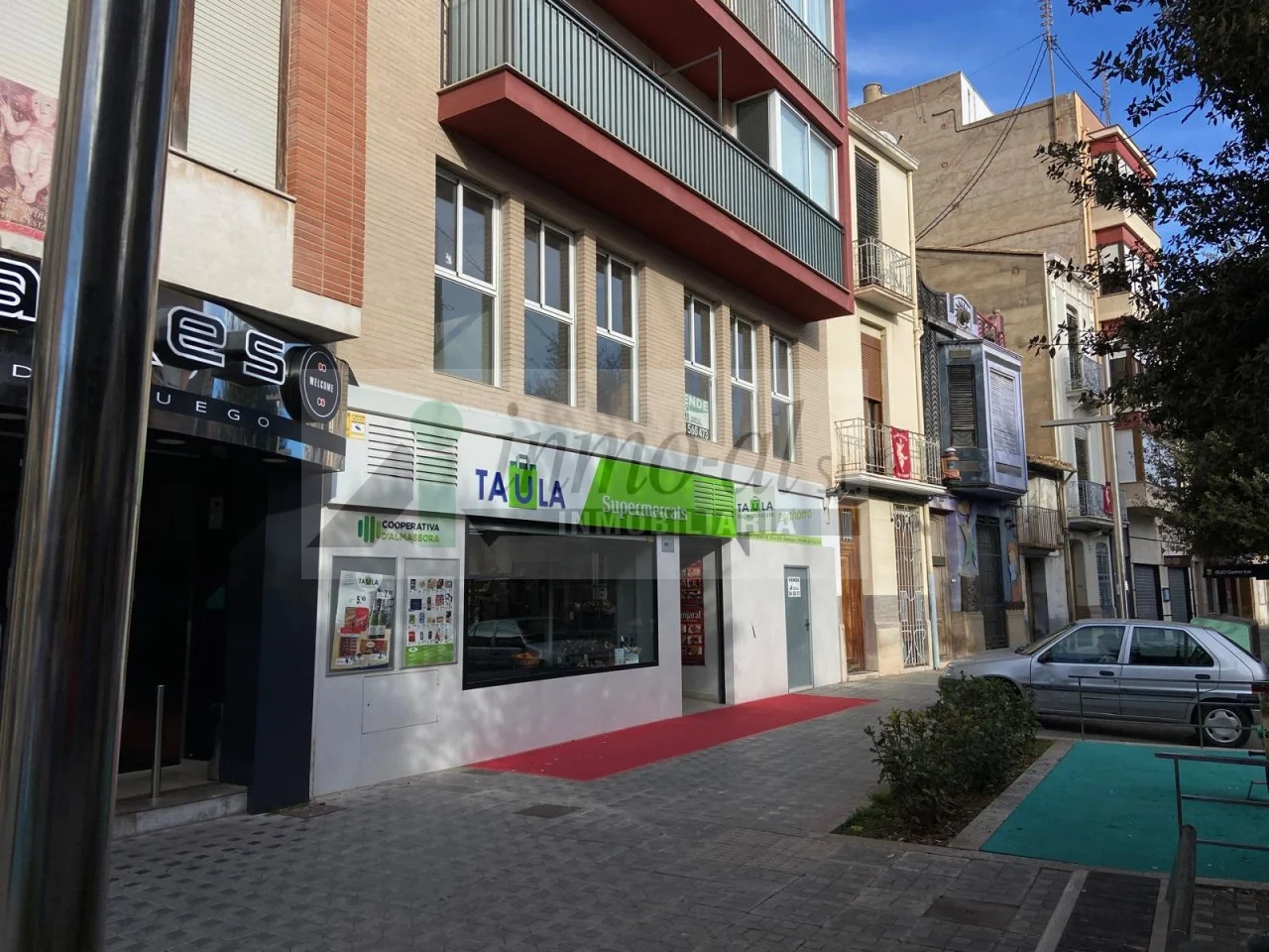 Central Almassora commercial unit, 291 m²