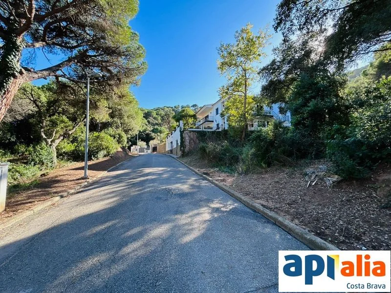 Parcela de 850 m² en Rosamar