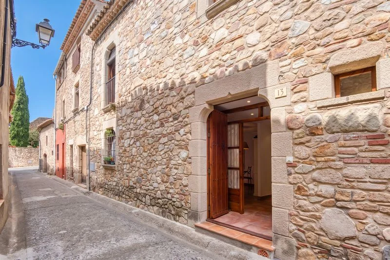 Character stone house in Castell d'Aro