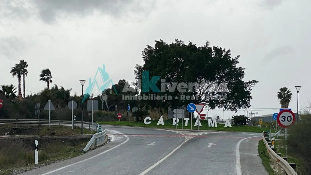 Terreno rústico llano cerca de Cártama, 2.800 m²