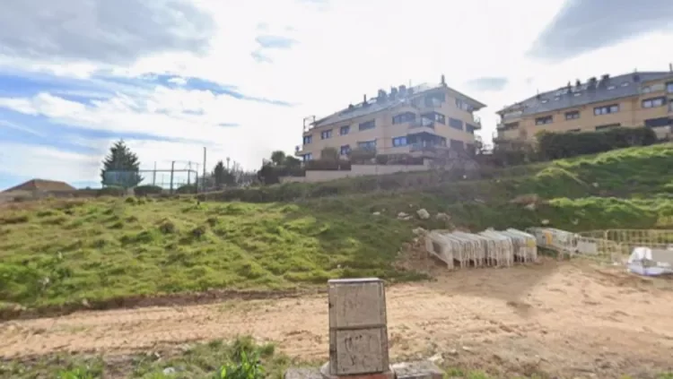 Tres parcelas urbanas en El Pozanco