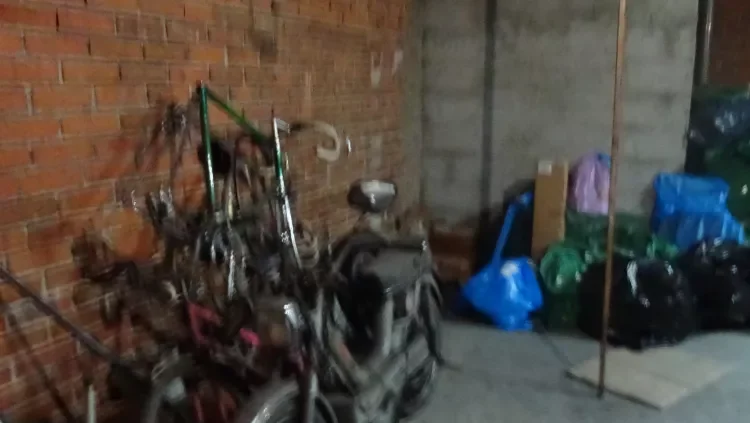 Local comercial sótano en Tres Cantos