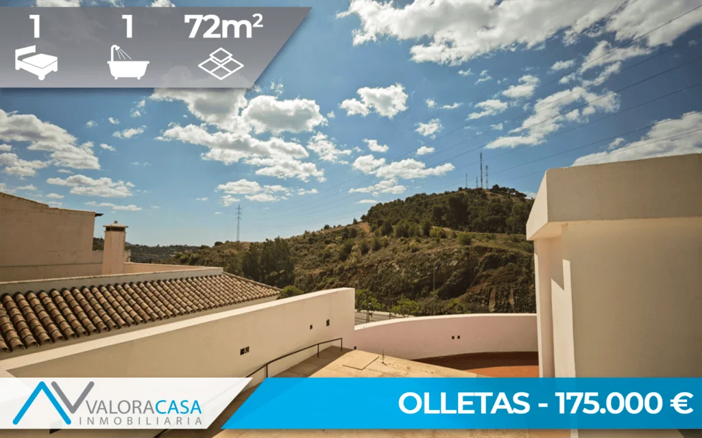 Casa de dos plantas en Olletas con solárium privado