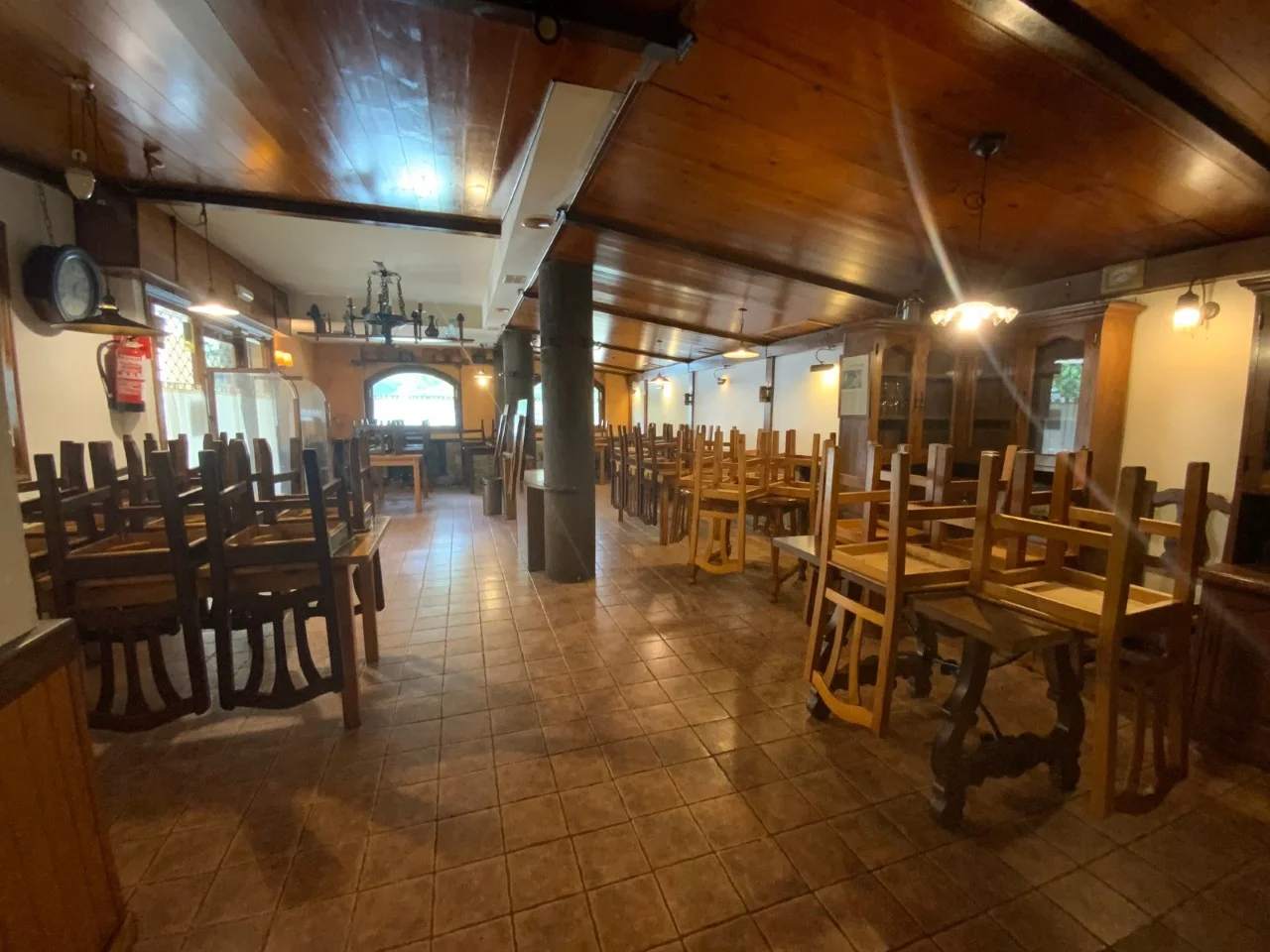 Local de restauración con licencia en Linsoles