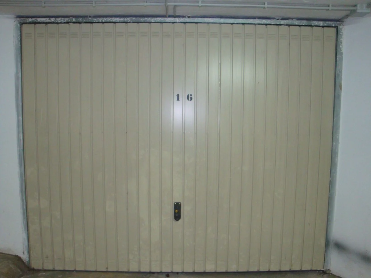 New garage space in Sesué