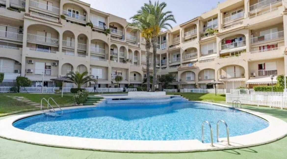Sea-view duplex with three bedrooms