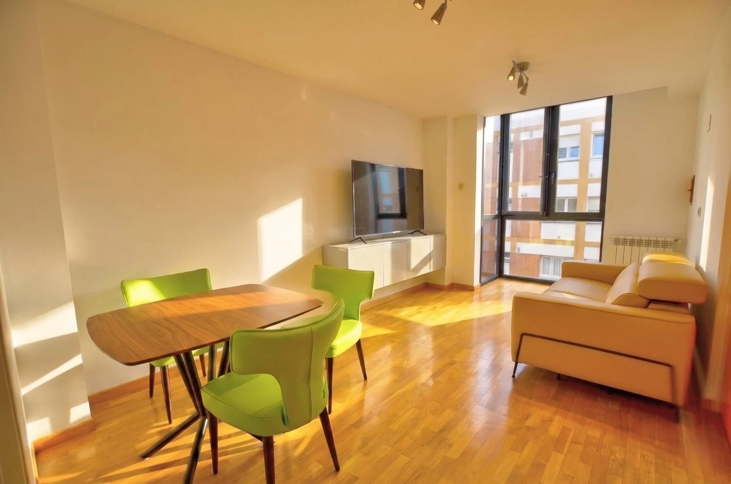 Modern La Calzada flat, 1 bedroom