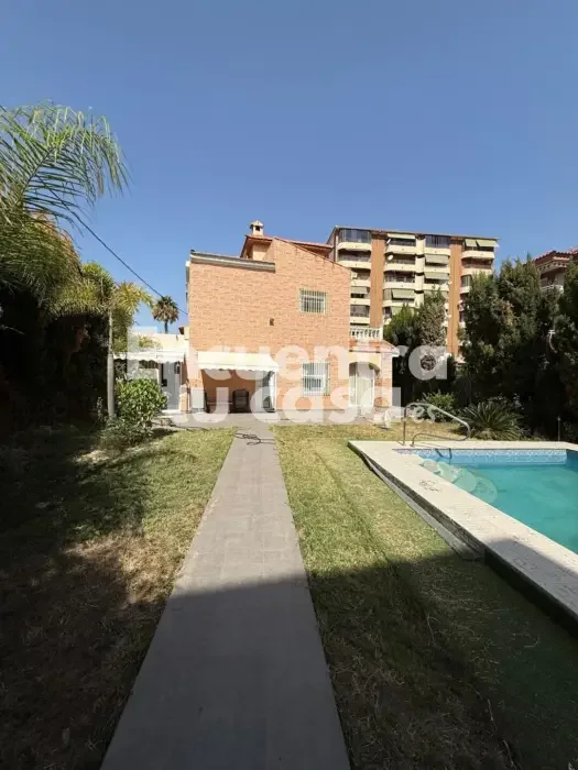 Renovated Muchavista villa, five bedrooms