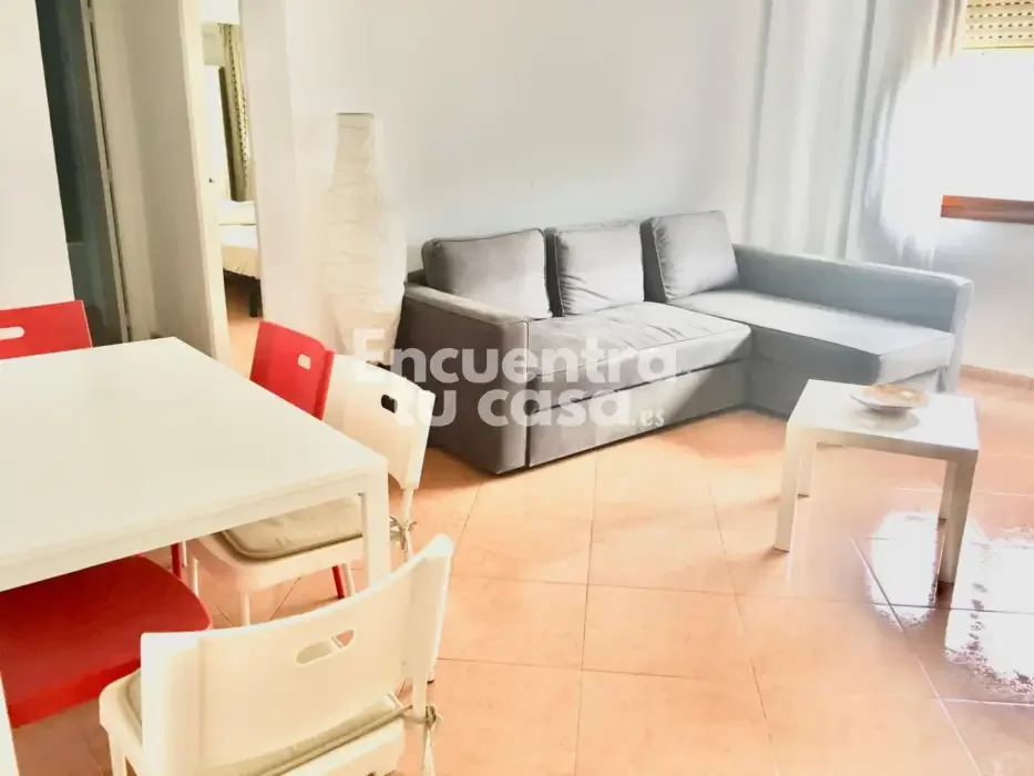 Tenanted central Altea flat, three bedrooms