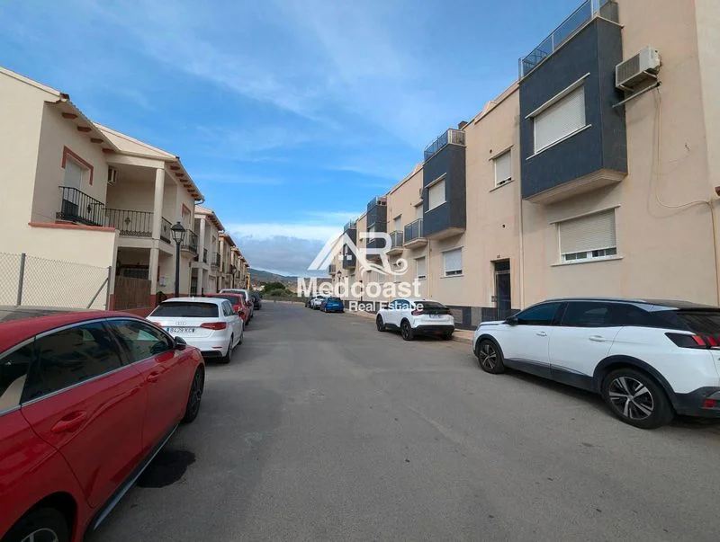 Vivienda de 202 m² en Tíjola con garaje