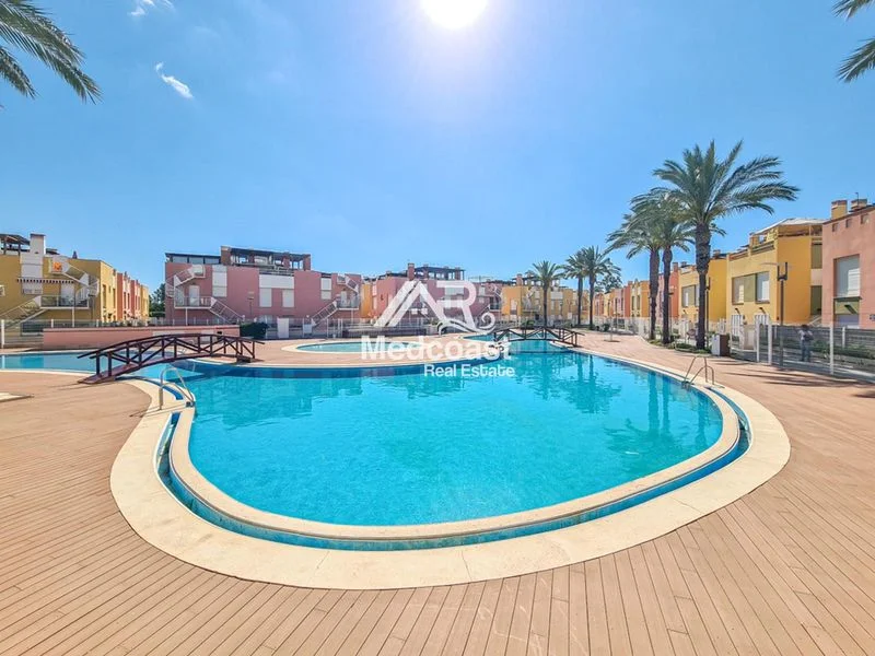 Apartamento en planta baja cerca de la playa