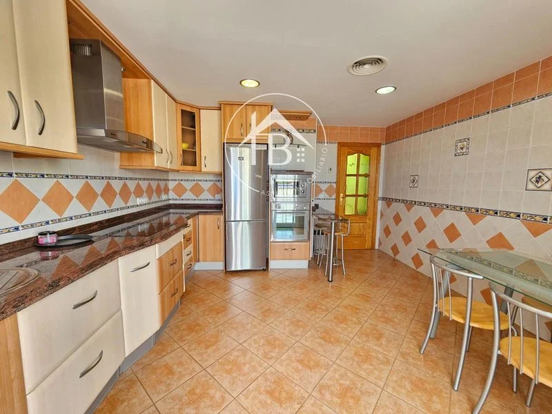 Spacious Mutxamel house with 319 m²