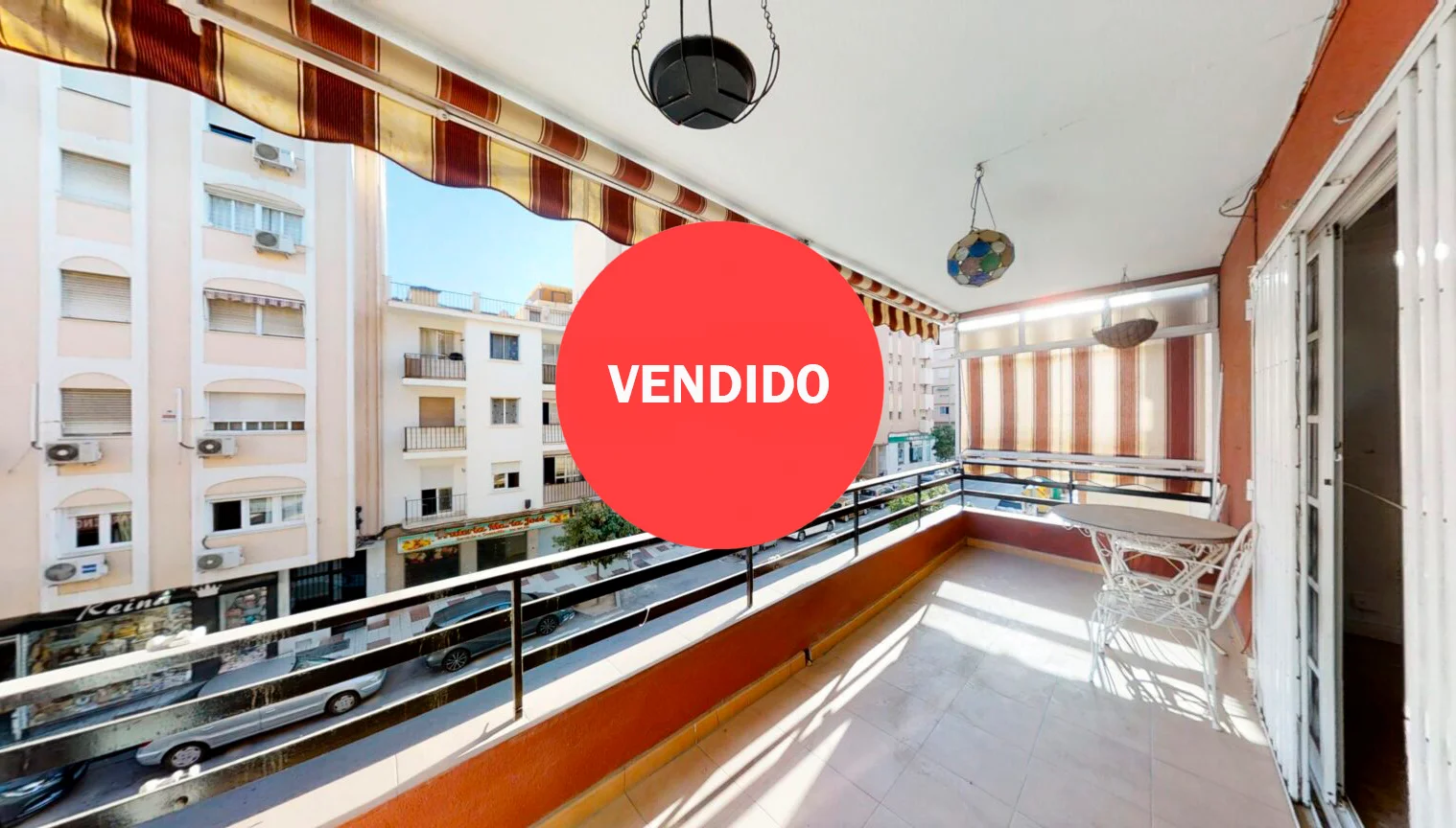 Piso con terraza en Camino Suárez