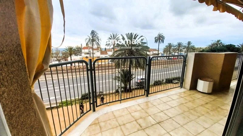 Five-bedroom flat in La Havana