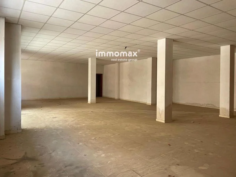 Local comercial en Ferreries, 162 m²