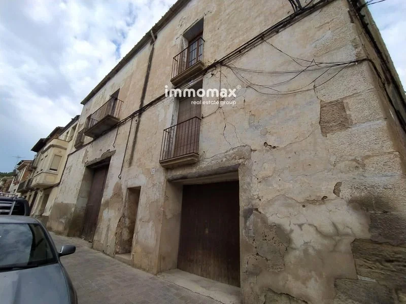 Edificio para reformar con potencial para seis viviendas