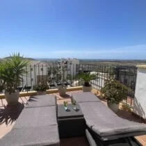 Immaculate Vera apartment with resort amenities