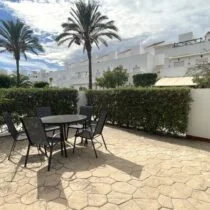 Renovated duplex with private solarium