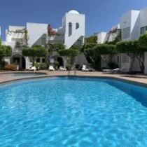 Apartamento en planta baja en Vera Playa, tres dormitorios