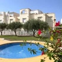 Adosado de dos dormitorios cerca de Garrucha