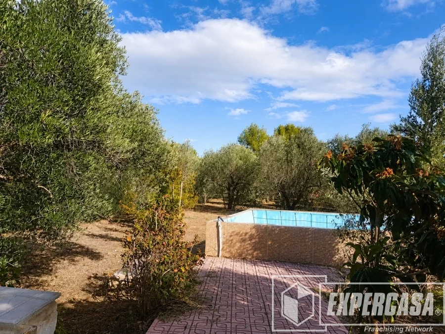 Renovation chalet in Pedralba, 3 bedrooms
