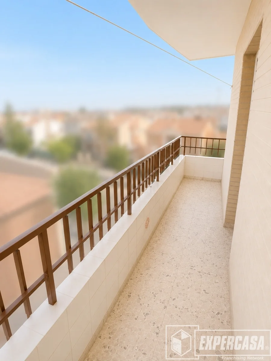 Central Puig flat, 3 bedrooms, renovation