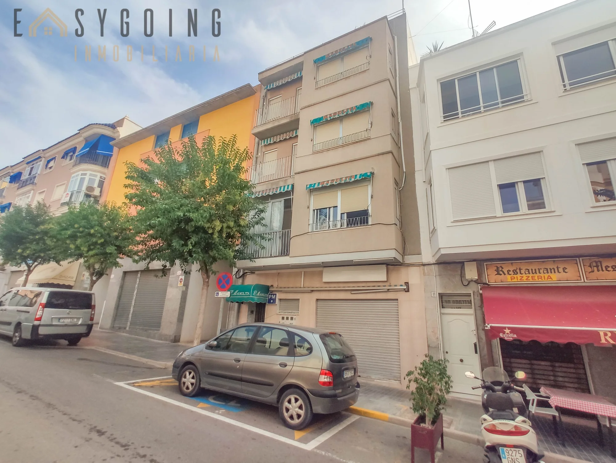 Edificio empresarial céntrico en Santa Pola