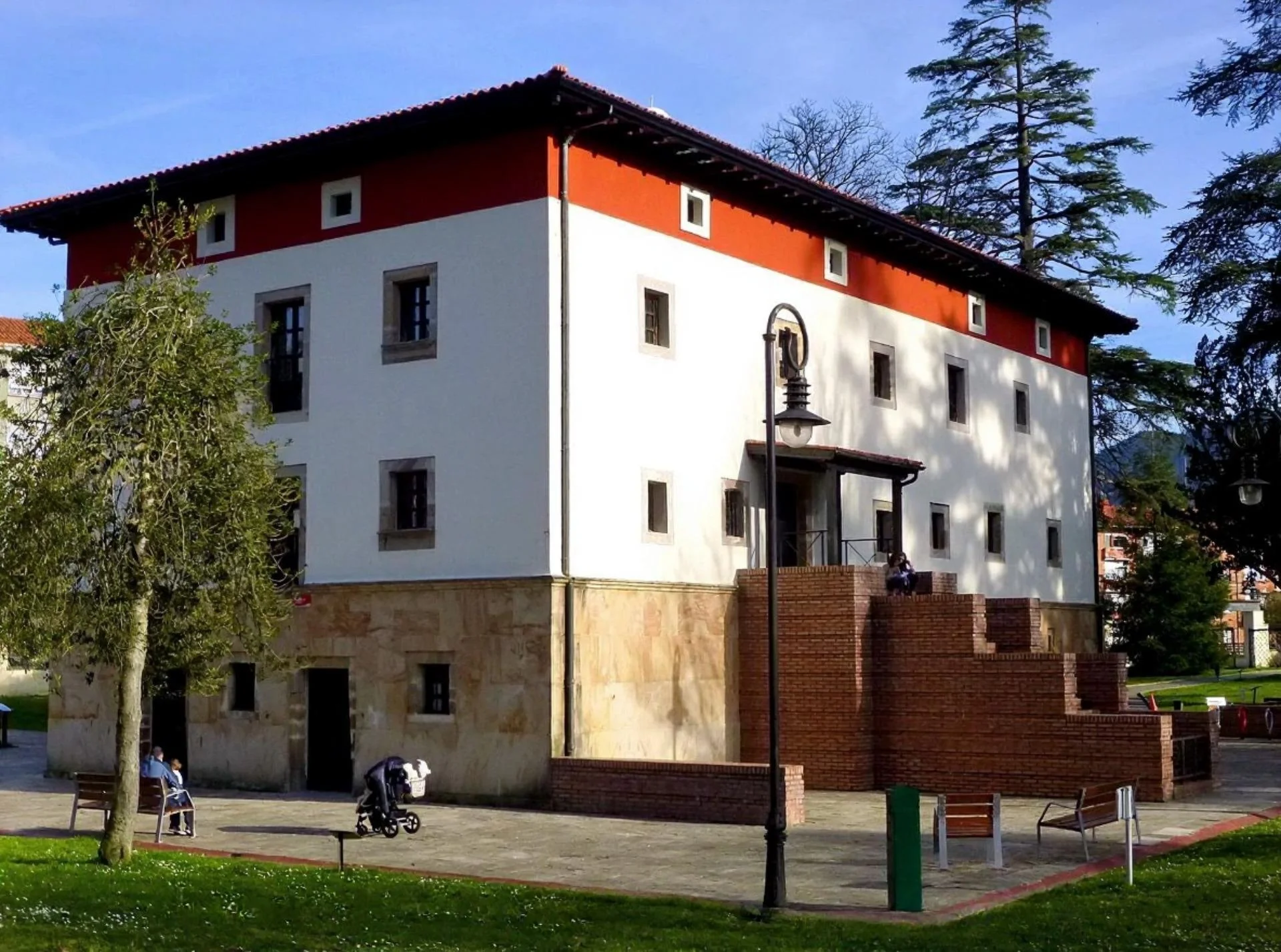 Modern furnished flat, 3 bedrooms