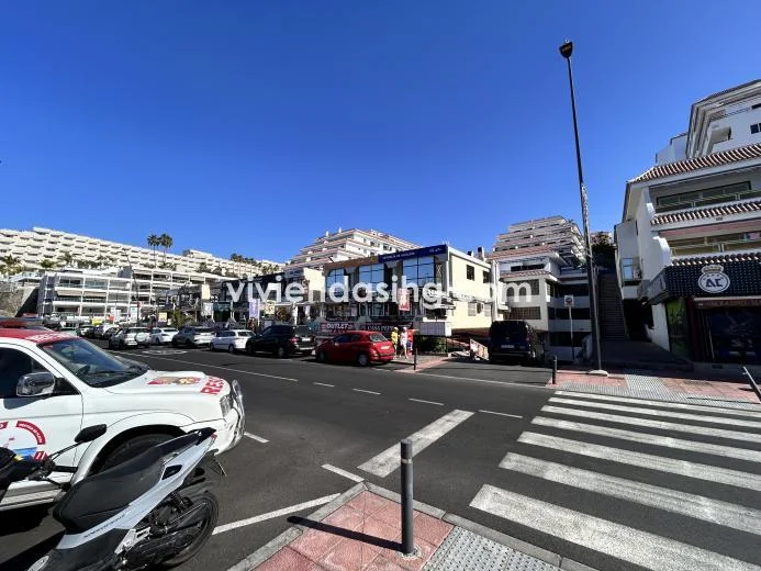 Local comercial independiente de 555 m²