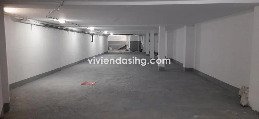 Almacén de 245 m² en La Victoria