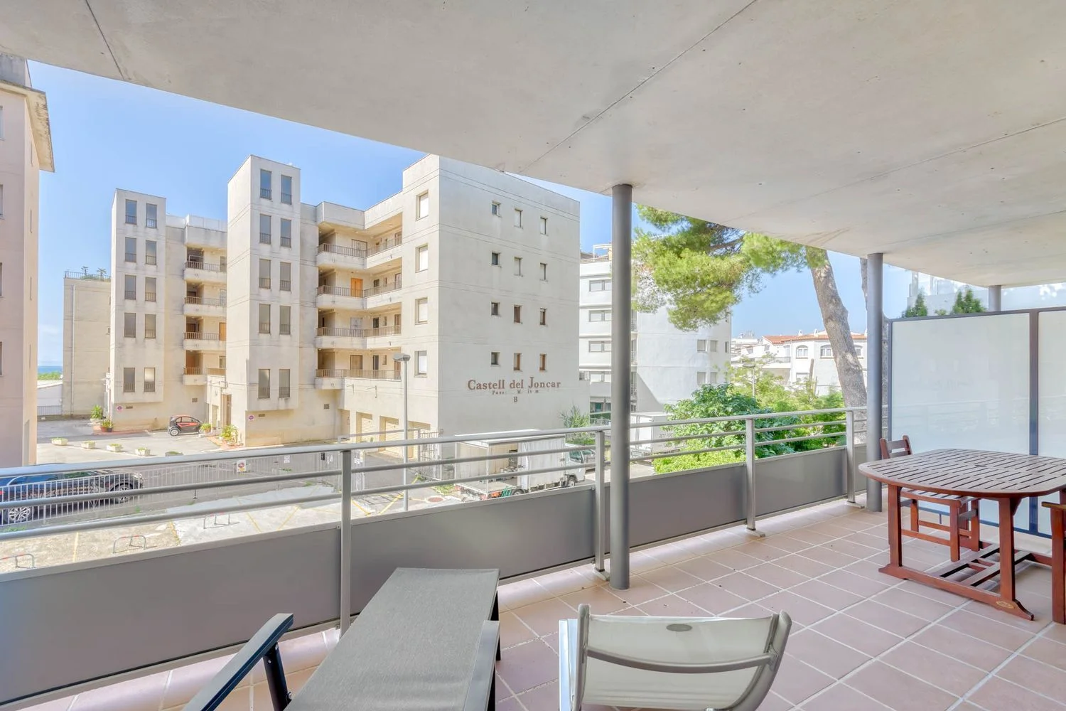 Apartamento en Roses con terraza y parking