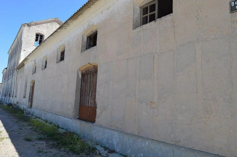 Nave industrial nueva con gran parcela
