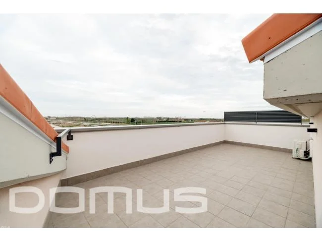 Duplex penthouse with terrace, 3 bedrooms