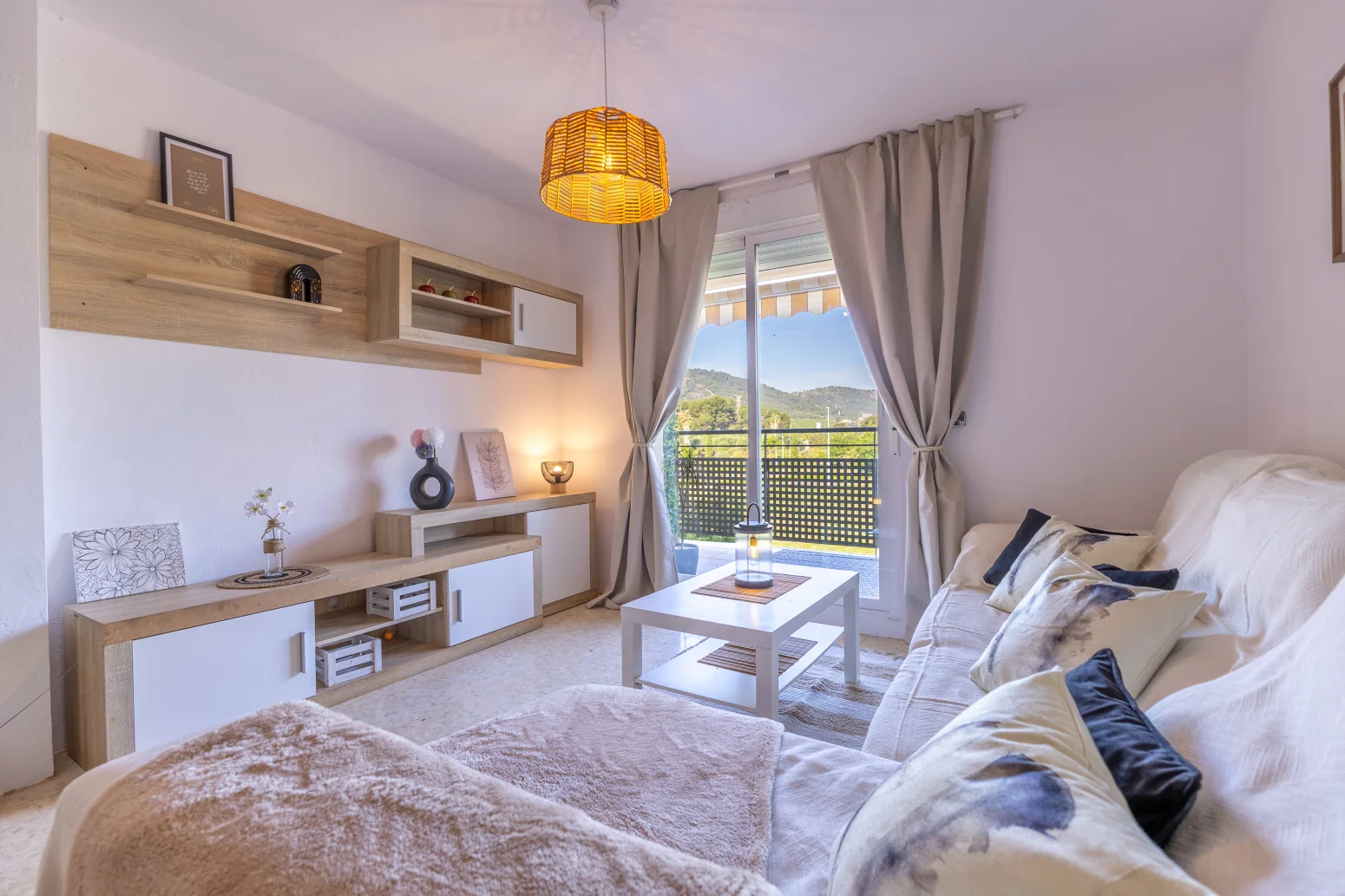 Sagunto flat with pool, 3 bedrooms
