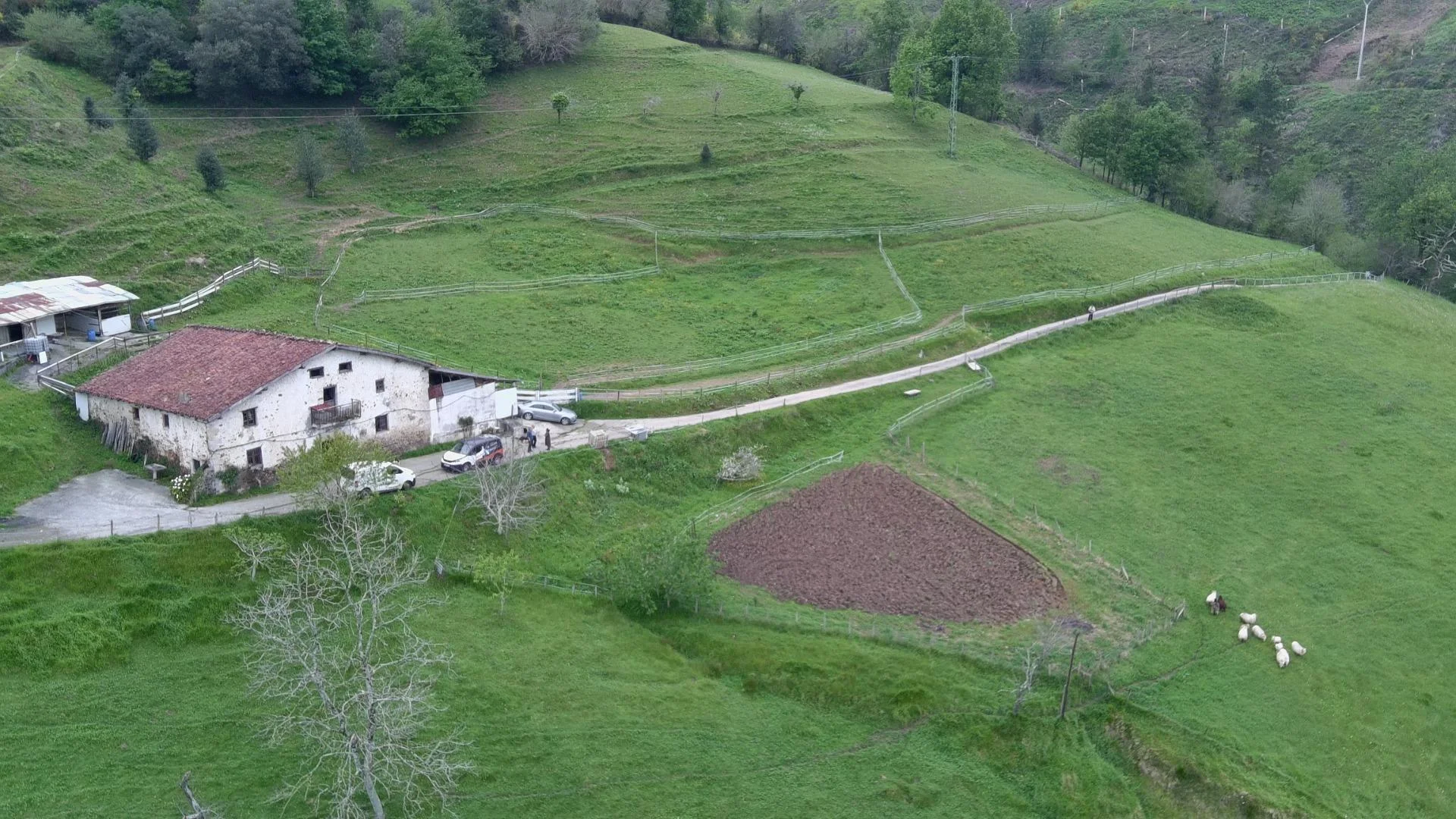 Caserío rural con 31 hectáreas